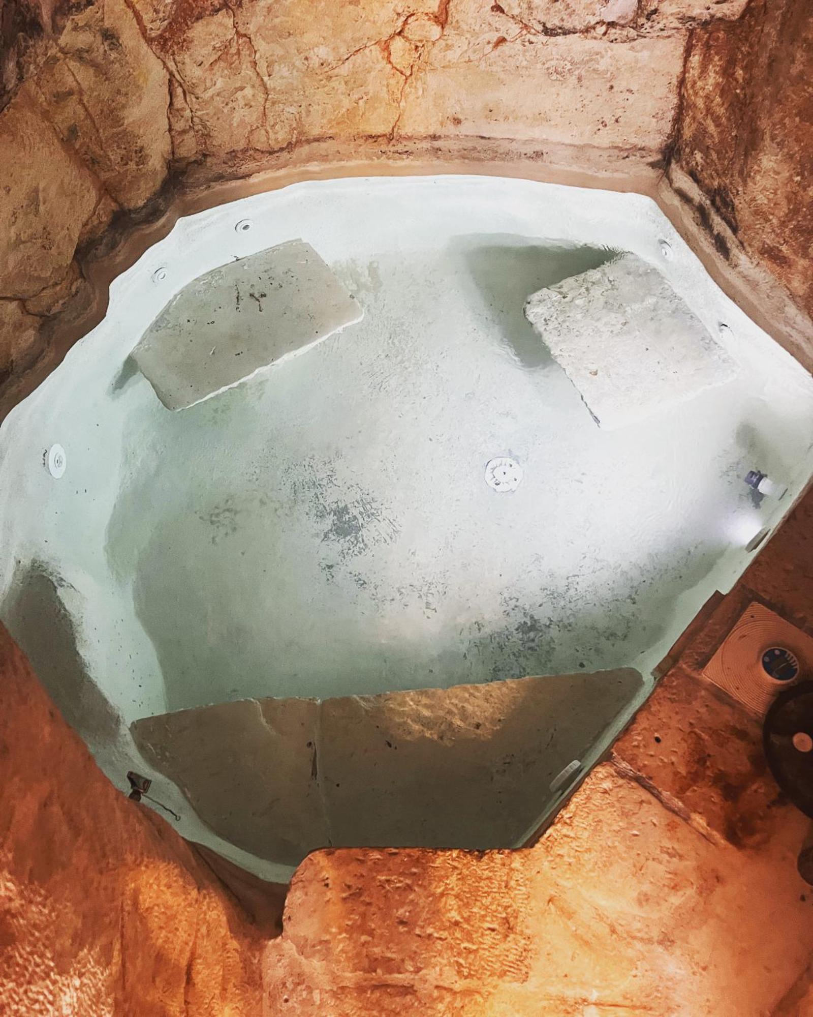 مبيت وإفطار أوستوني Grotta Carlotta المظهر الخارجي الصورة